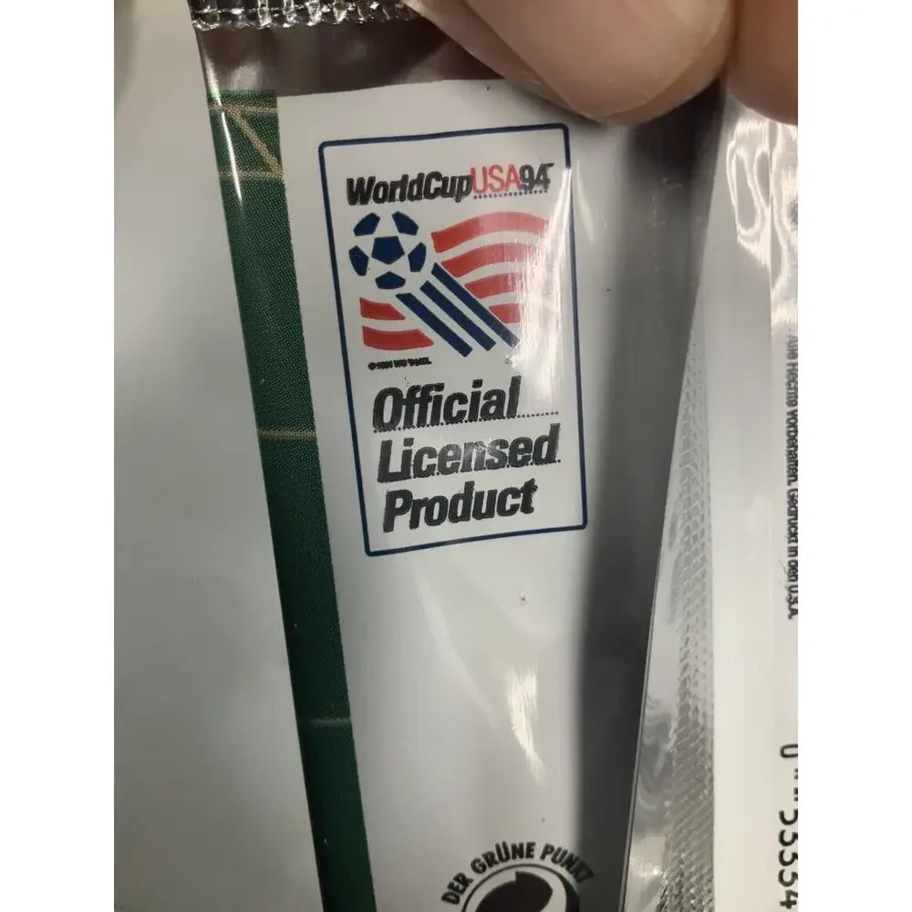 1994 Upper Deck World Cup Series Footbal Soccer Sealed Pack Limited Edition